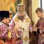 Епископ Бобруйский и Быховский Серафим совершил Божественную литургию в Никольском кафедральном соборе Бобруйска