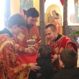 В неделю 2-ю по Пасхе, апостола Фомы, Преосвященнейший Серафим совершил Божественную литургию в Никольском соборе
