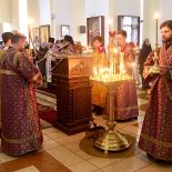Накануне праздника «Торжество Православия» епископ Серафим совершил всенощное бдение в Никольском кафедральном соборе