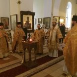 В день памяти праведного Филарета Милостивого епископ Серафим совершил Божественную литургию в Никольском кафедральном соборе Бобруйска