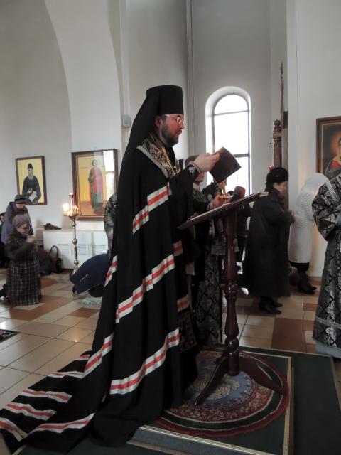 Епископ Серафим возглавил «стояние Марии Египетской» в Никольском кафедральном соборе г. Бобруйска
