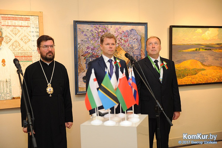 Епископ Серафим принял участие в официальном приеме в честь делегаций городов-побратимов Бобруйска