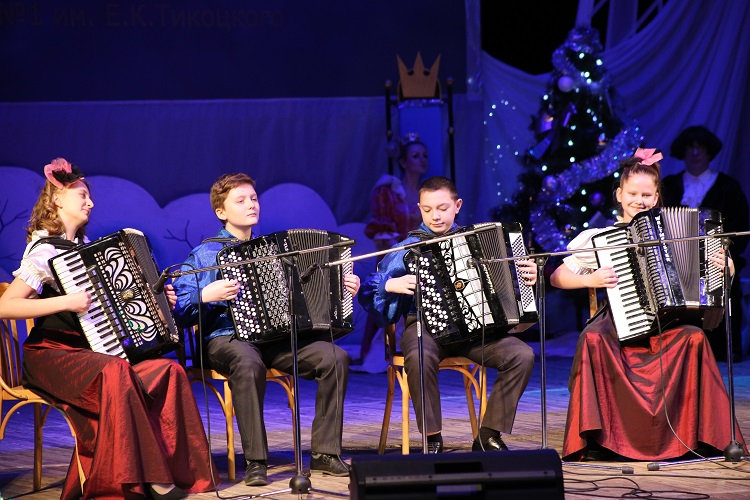 Большой праздничный концерт музыкальных школ прошел в Бобруйске