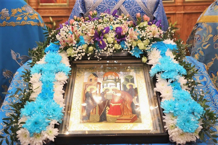 Епископ Серафим возглавил престольный праздник Сретенского храма г. Бобруйска