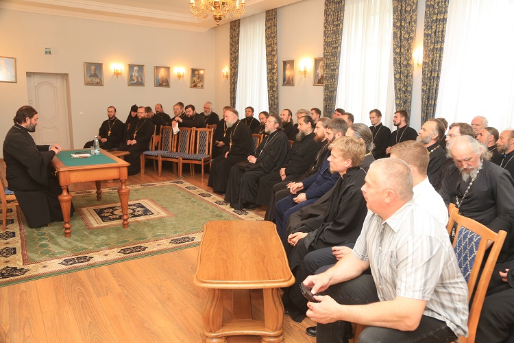 Протоиерей Андрей Ткачев провел пастырский семинар для духовенства Бобруйской епархии