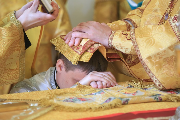 Епископ Серафим совершил диаконскую хиротонию в день праздника Собора Белорусских святых