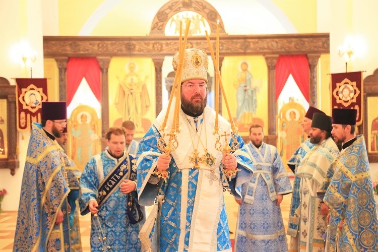 Епископ Серафим совершил Божественную литургию в день отдания Успения Пресвятой Богородицы