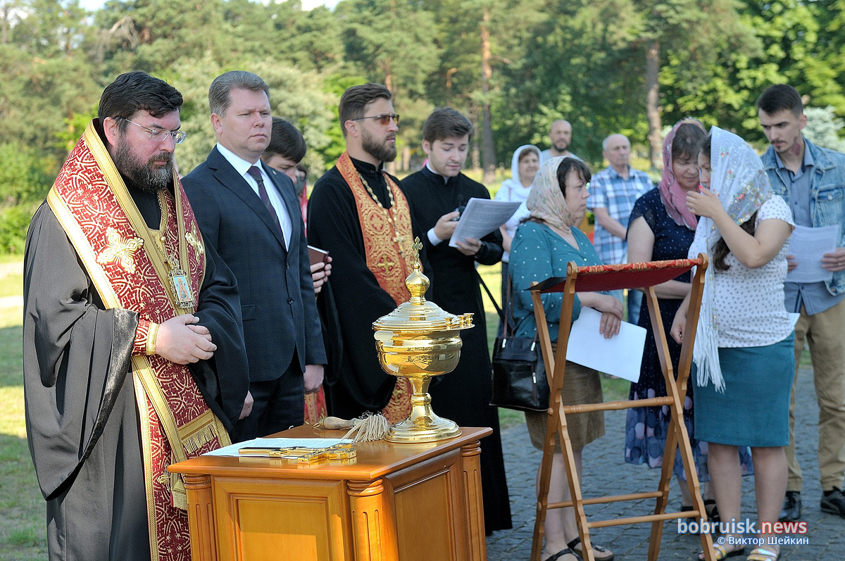 В день города в Иверском храме Бобруйска освящены и установлены новые колокола