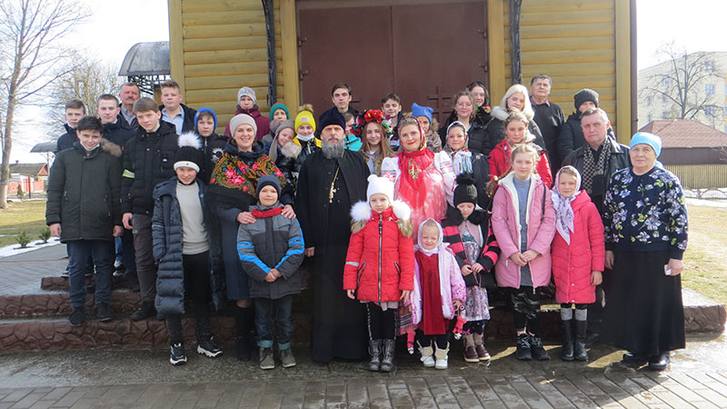 Праздник «Веселая Масленица» состоялся в воскресной школе Крестовоздвиженского храма города Осиповичи