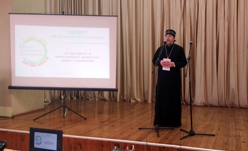 В Кличеве прошла встреча молодежи со священником на тему «О духовных и нравственных ценностях»