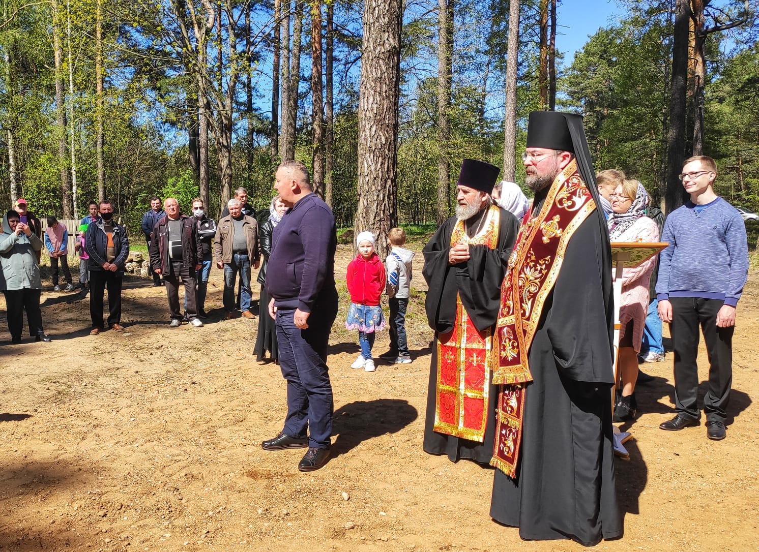 Епископ Серафим совершил освящение часовни деревни Ухлясть Быховского района