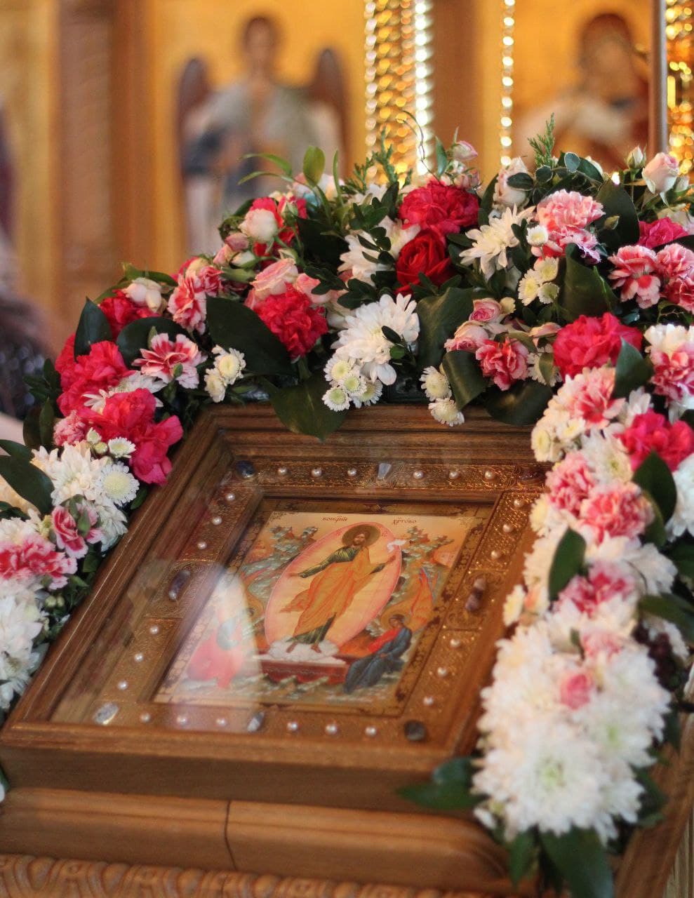 Епископ Серафим совершил Божественную литургию в храме иконы Божией Матери «Целительница»