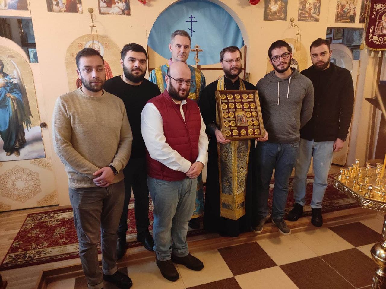Грузинские святыни побывали в Бобруйской епархии. Репортаж с места событий