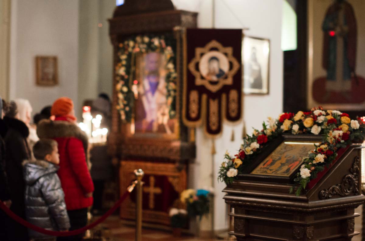 В Неделю святых праотец перед Рождеством Христовым епископ Серафим возглавил литургию в Никольском соборе