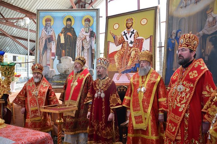 Епископ Серафим и духовенство Бобруйской епархии приняли участие в торжествах, посвящённых 30-летию Туровской епархии