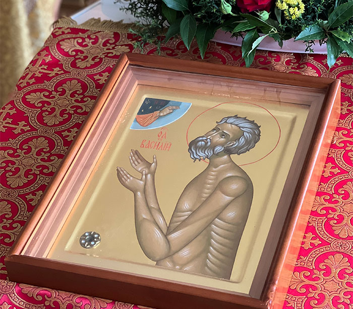 В день памяти блаженного Василия епископ Серафим совершил Божественную литургию в Елисаветинском храме Бобруйска