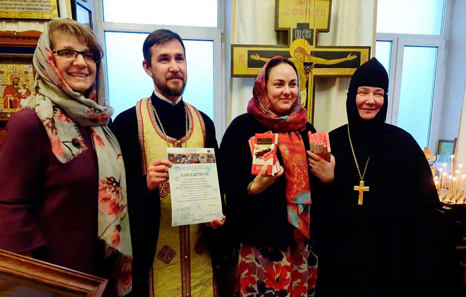 В женском монастыре Бобруйска состоялось награждение победителей Рождественской выставки и конкурса «Рождественский венок»