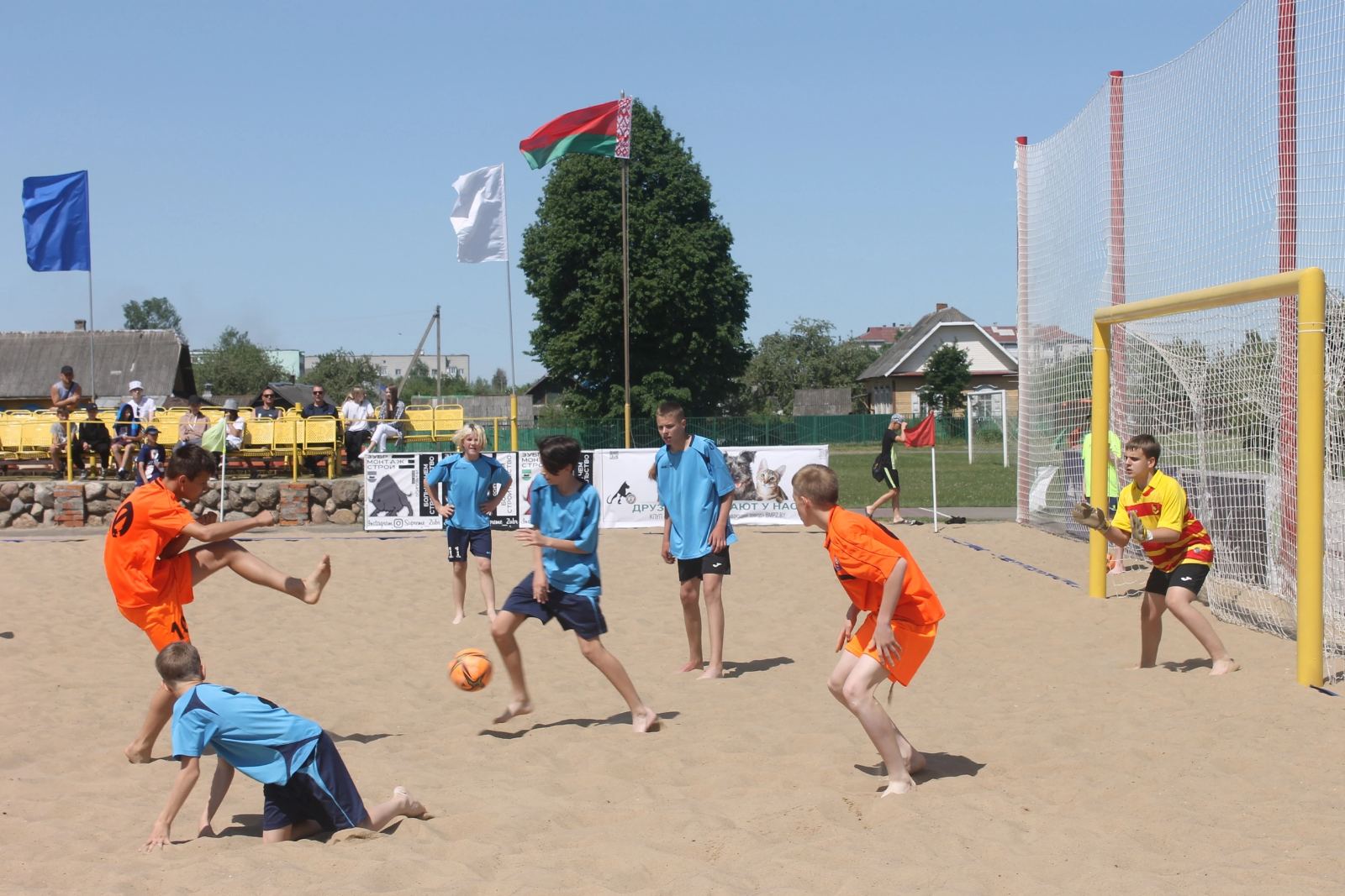 Юношеская команда Бобруйской епархии по пляжному футболу приняла участие в чемпионате Беларуси