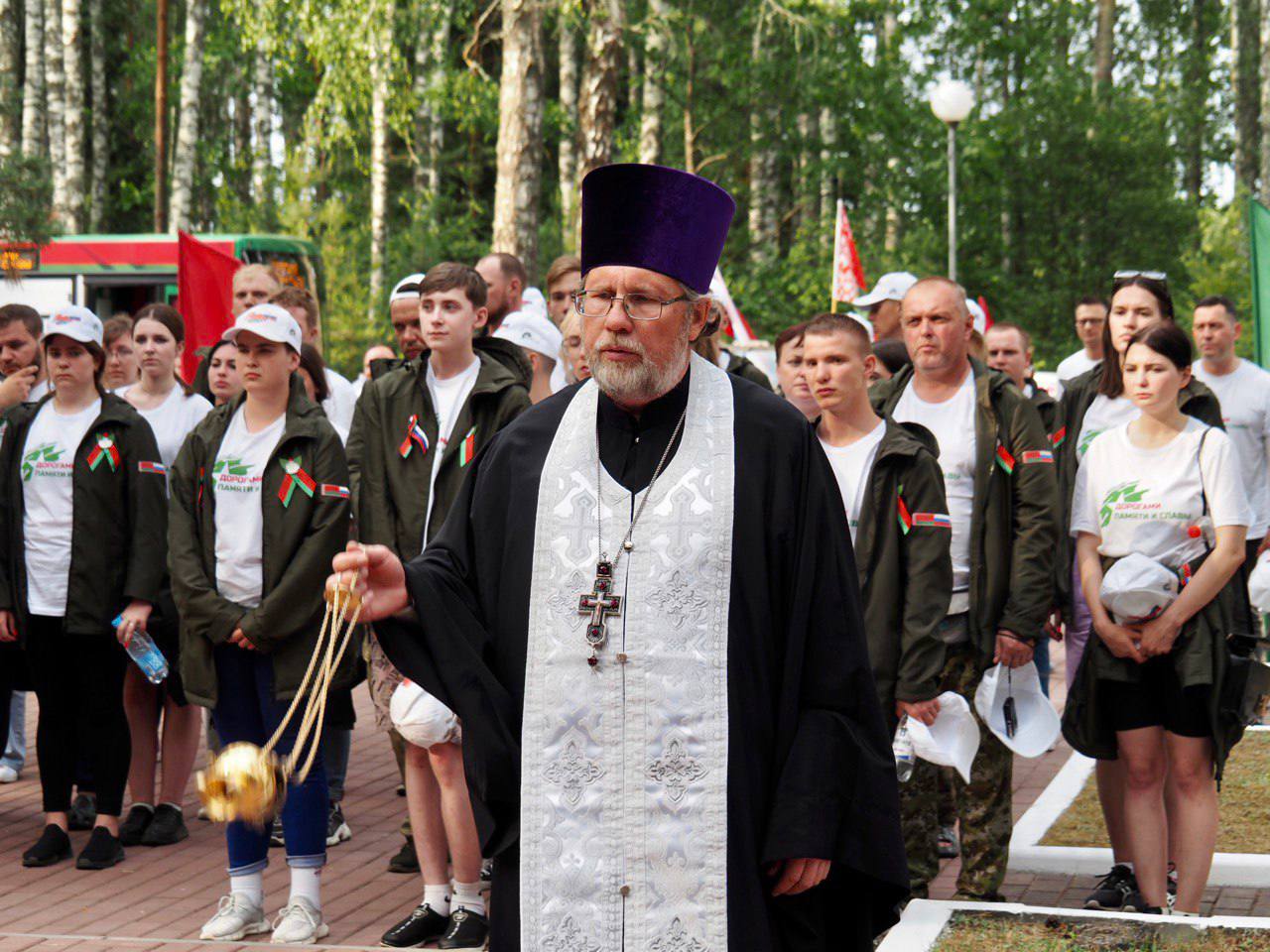 Протоиерей Сергий Андреев принял участие в митинге Дня памяти и скорби 22 июня