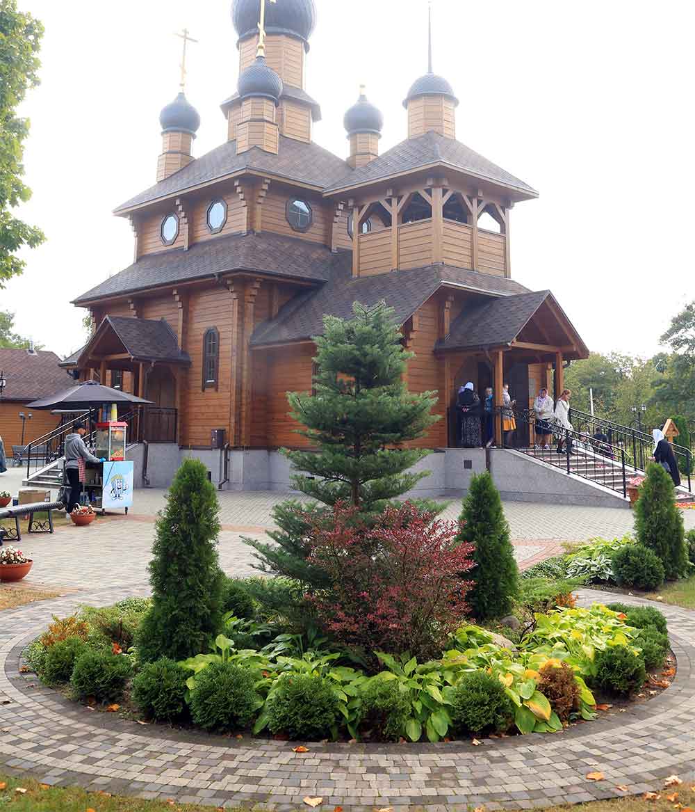Соборная молитва в день памяти иконы Божией Матери Молченской, именуемой «Целительница»