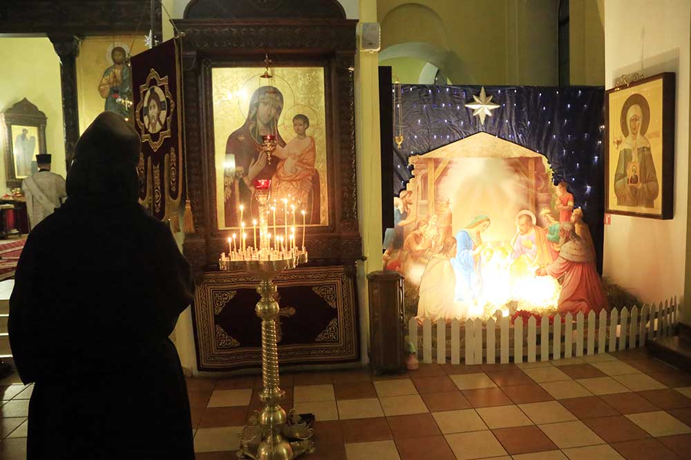 Епископ Серафим возглавил Божественную литургию и великую вечерню в Никольском кафедральном соборе г. Бобруйска