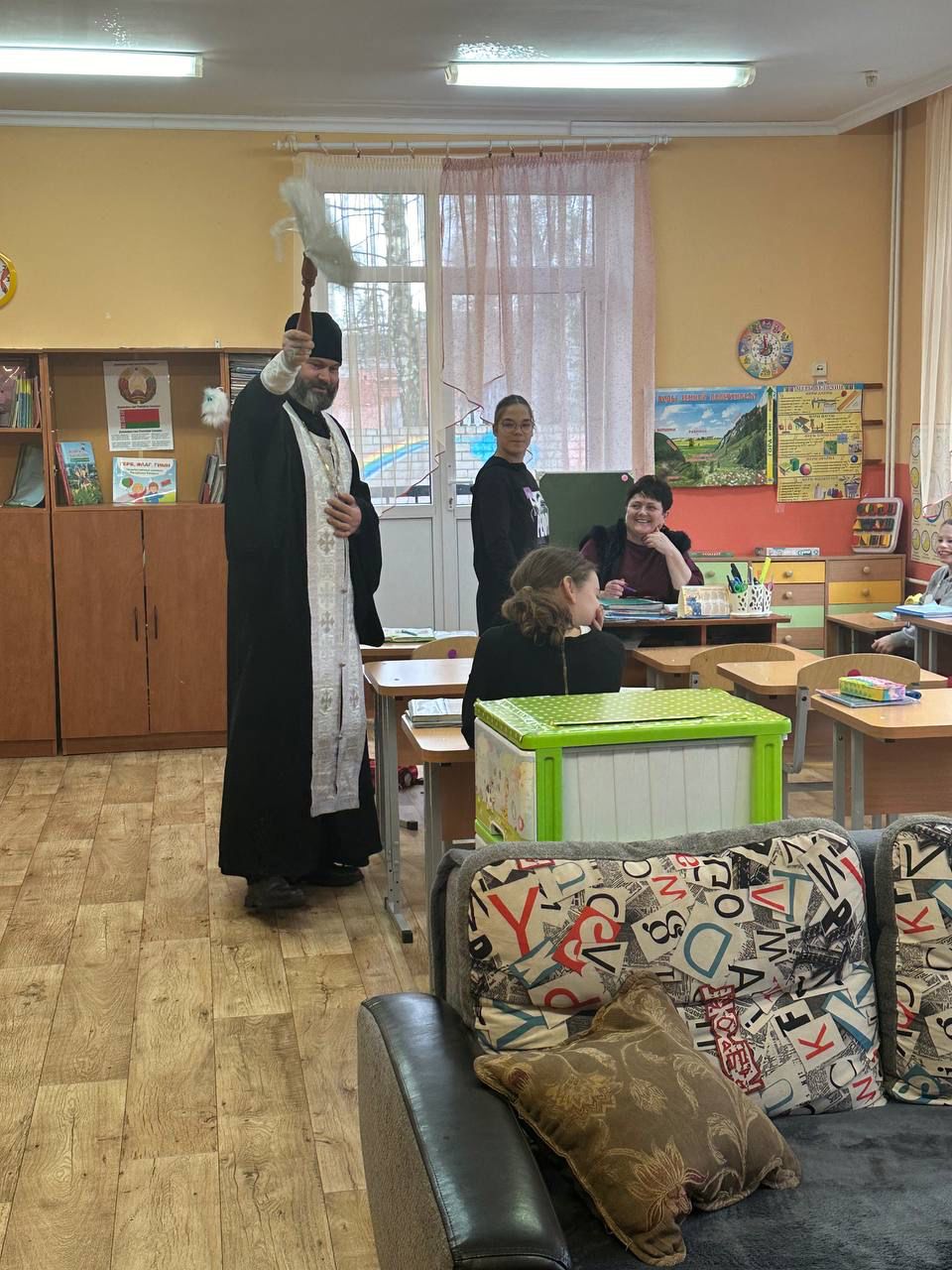 Протоиерей Виктор Смычник посетил ГУО «Детский дом г. Бобруйска»
