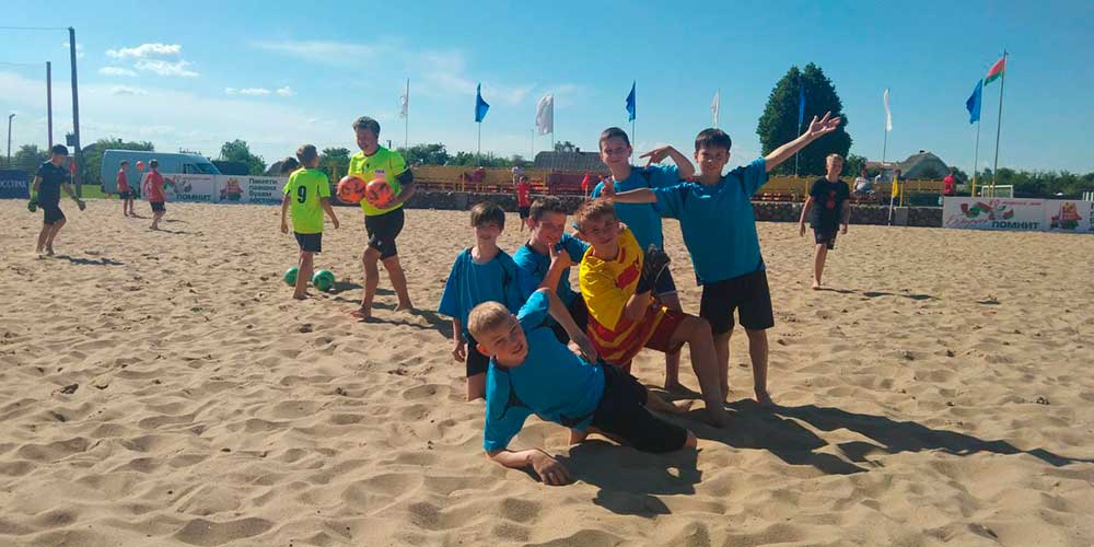 Сборная команда Бобруйской епархии приняла участие в первенстве Беларуси по пляжному футболу 2024 среди юношей
