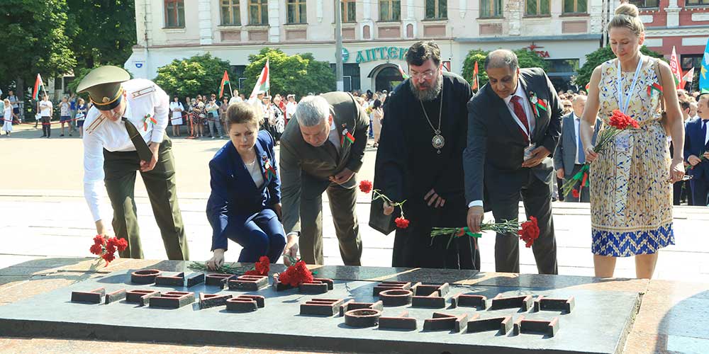 Епископ Серафим принял участие в торжественном митинге, посвященном 80-летию освобождения Бобруйска