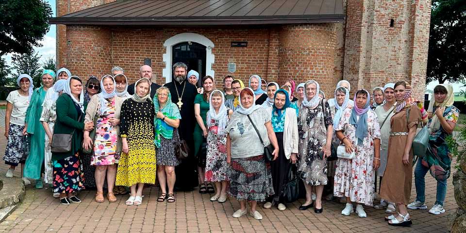 Прихожане Ильинского храма совершили паломническую поездку в Жировицкий Свято-Успенский мужской монастырь