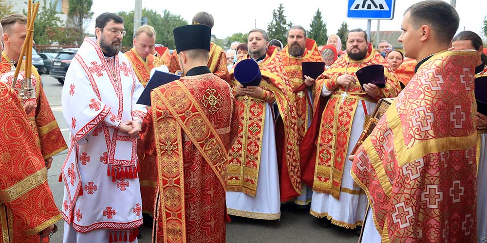 Епископ Серафим возглавил престольное торжество в Николо-Софийском храме г. Бобруйска