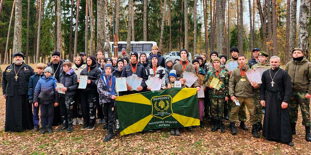 Ребята из военно-патриотического клуба «Ратник» приняли участие в соревнованиях «Юный воин 2024»