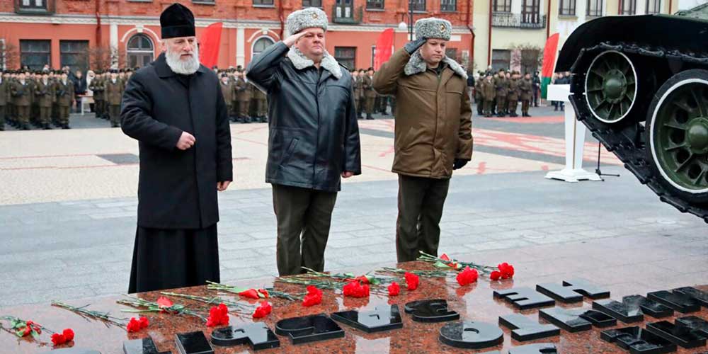 Протоиерей Геннадий Вейго принял участие в торжественной церемонии принятия военной присяги
