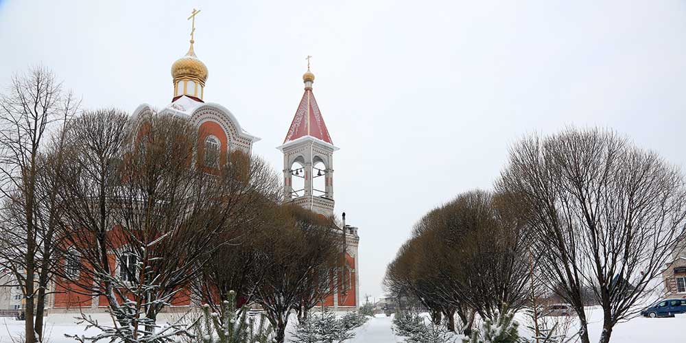 В г.п. Глуск состоялась воскресная Божественная литургия