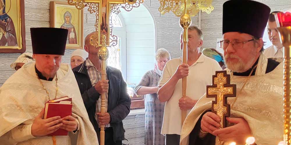 Престольный праздник отметил приход Никольского храма в д. Вирков